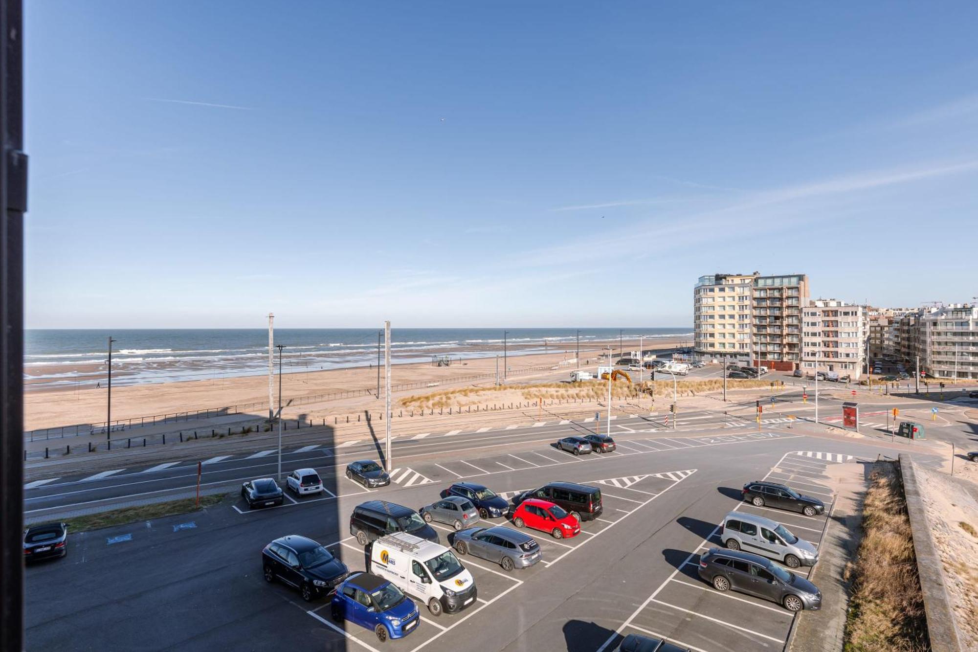 Huswell - Spacious & Modern Sea View Apartment With Garage أوستيند المظهر الخارجي الصورة